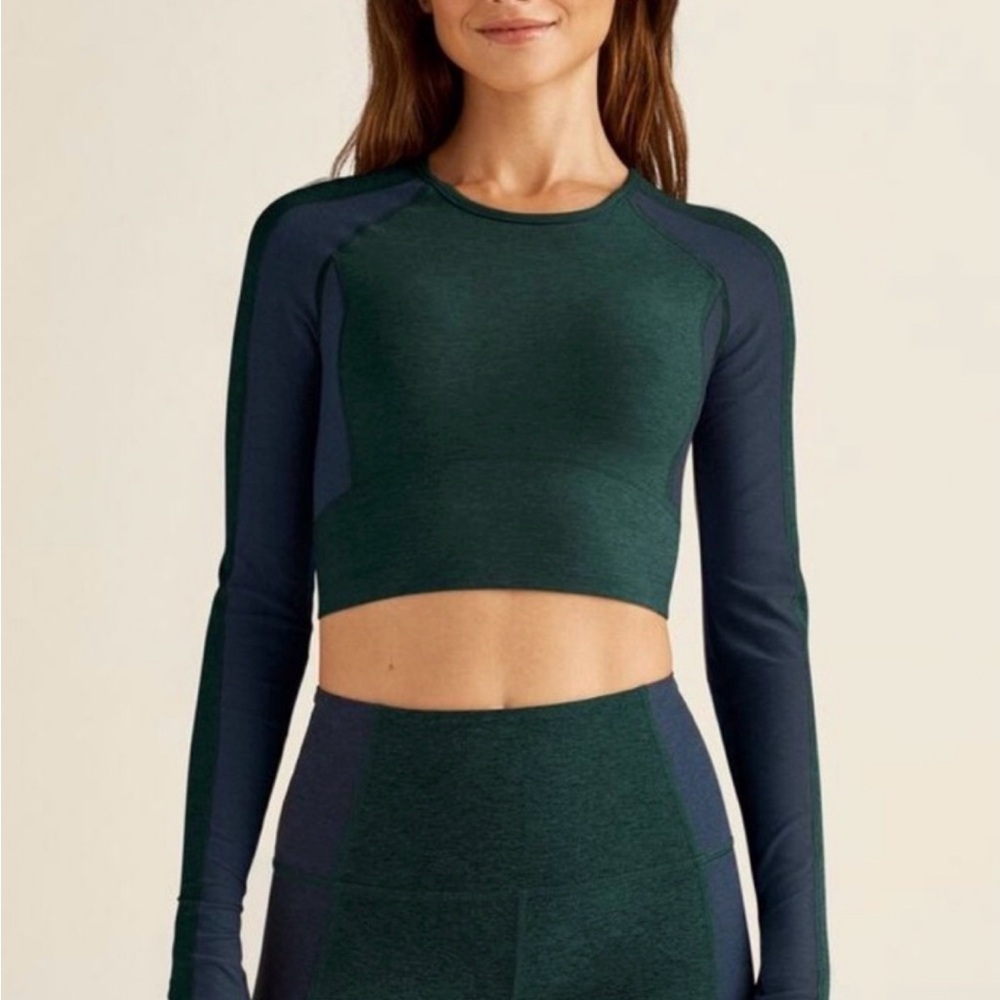 Beyond Yoga Forest Green and Navy Long-Sleeve Crop Top